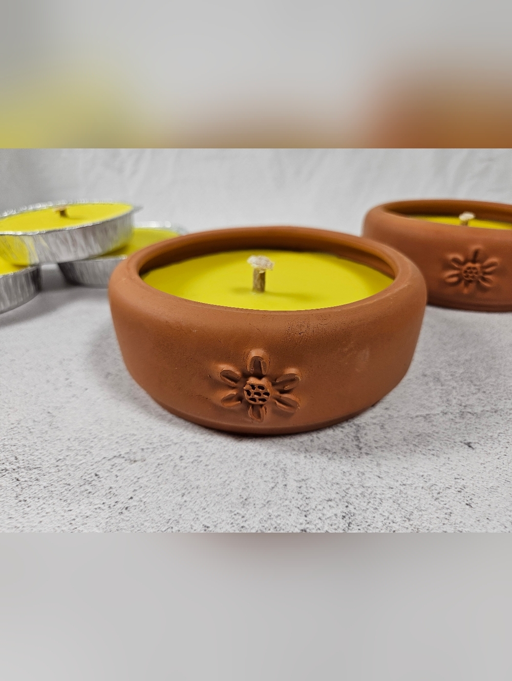 New from Italy Graziani 2 Citronella Candles in Terra Cotta Bowls & 4 Refills